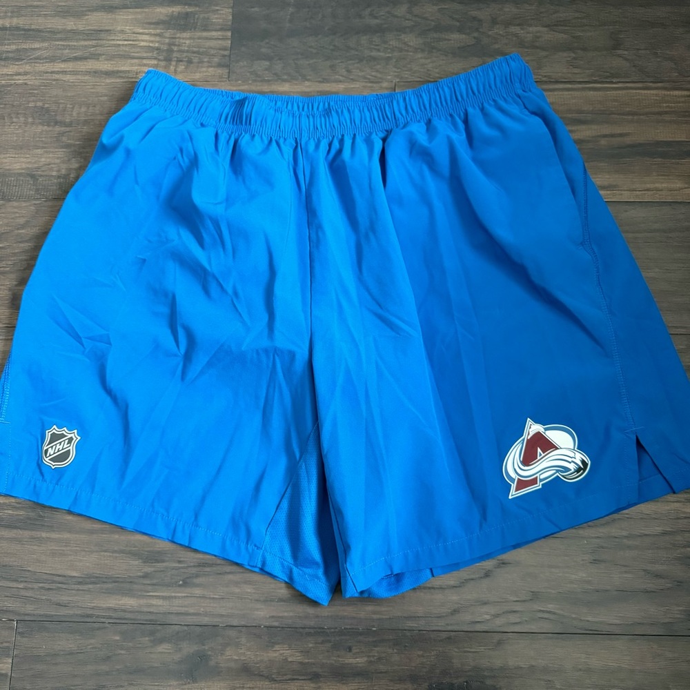 Avalanche NHL shorts size large